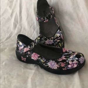 Alegria  Mary Janes
